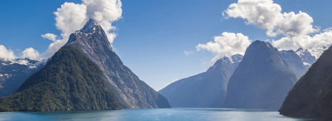 awesomeNZ Day Tours | Milford Sound, Bay of Islands, Hobbiton, Mt Cook